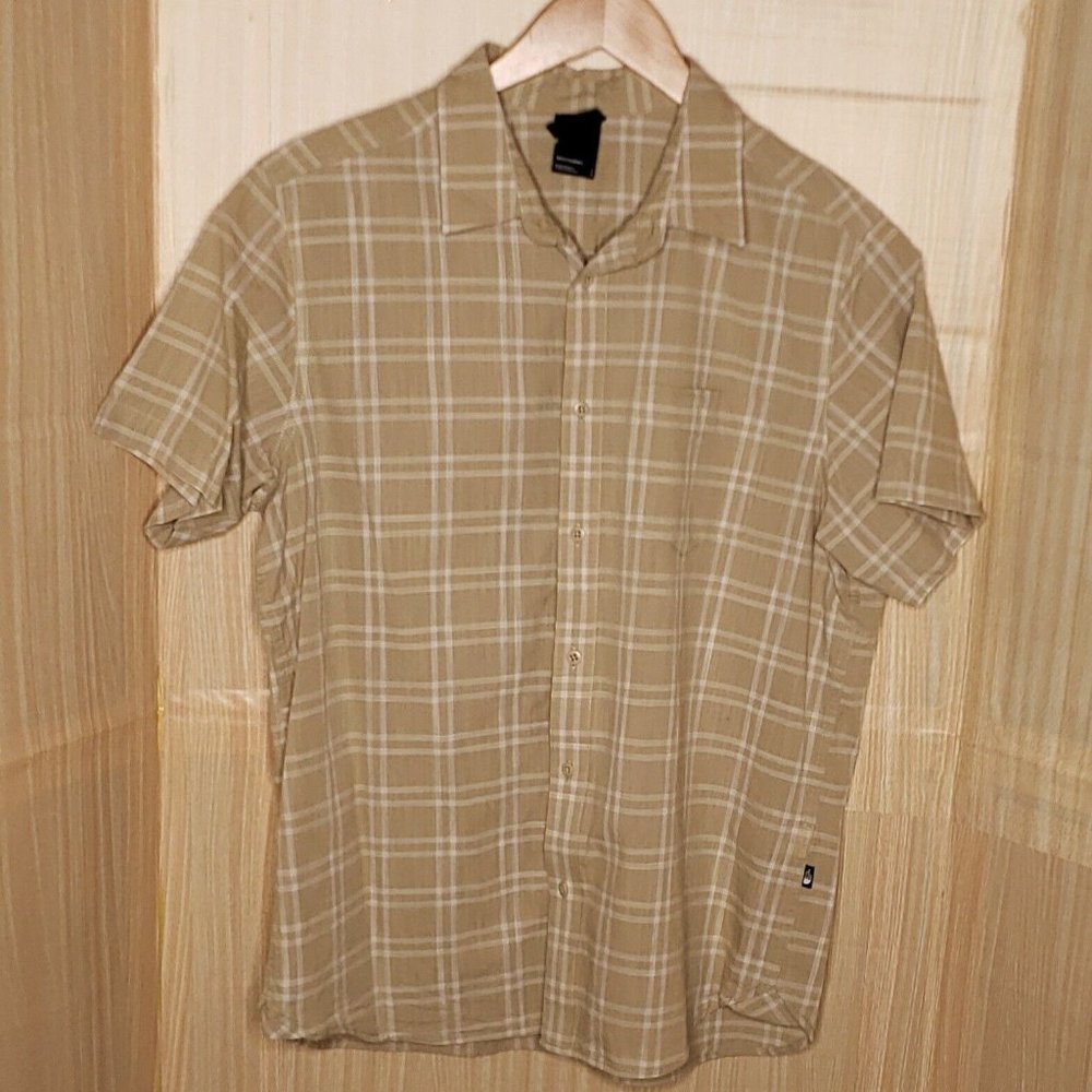 The North Face Mens Tan White Plaid Short Sleeve Button Down Shirt Large